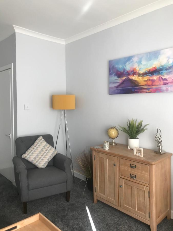 4 York Drive, Portree , Isle Of Skye Apartment Екстериор снимка