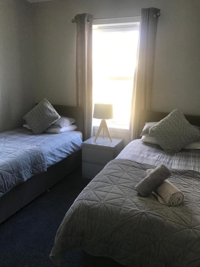 4 York Drive, Portree , Isle Of Skye Apartment Екстериор снимка